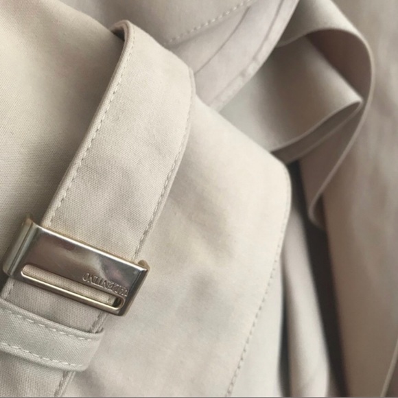 Valentino Trench Coat - Picture 5 of 7